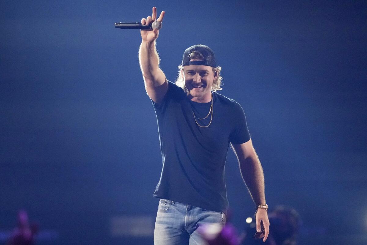 How Long Are Morgan Wallen Concerts: Unveiling the Duration of An